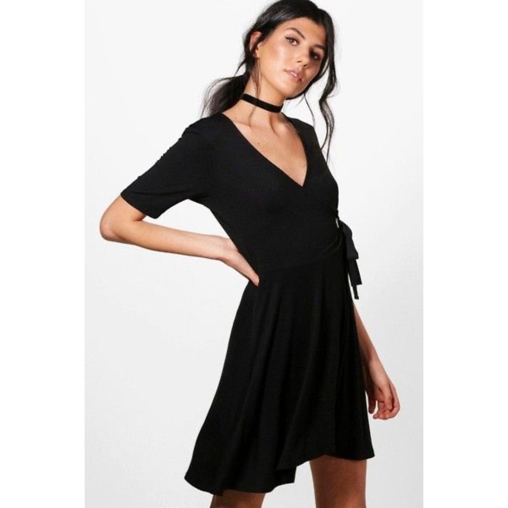 Boohoo US Size 6 Black Dress